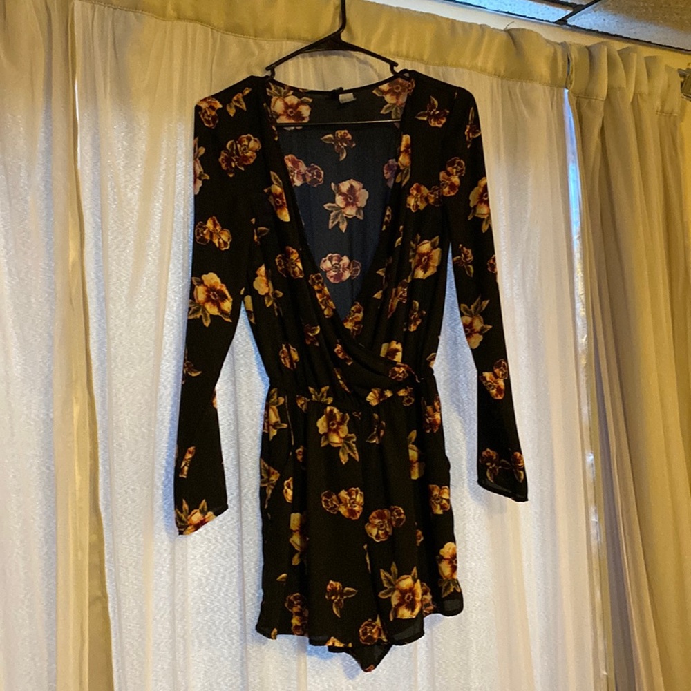 Black floral romper